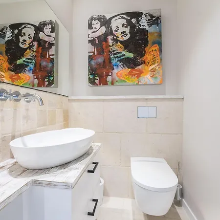 Villa Villa Four Seasons Seaside B With Heated Pool And Jacuzzi, Zadar Razanac